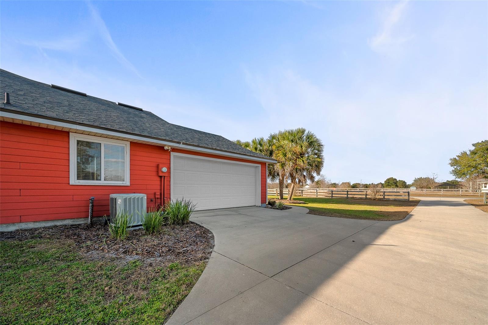 Image 39 of 40 For 10215 98 Th Avenue