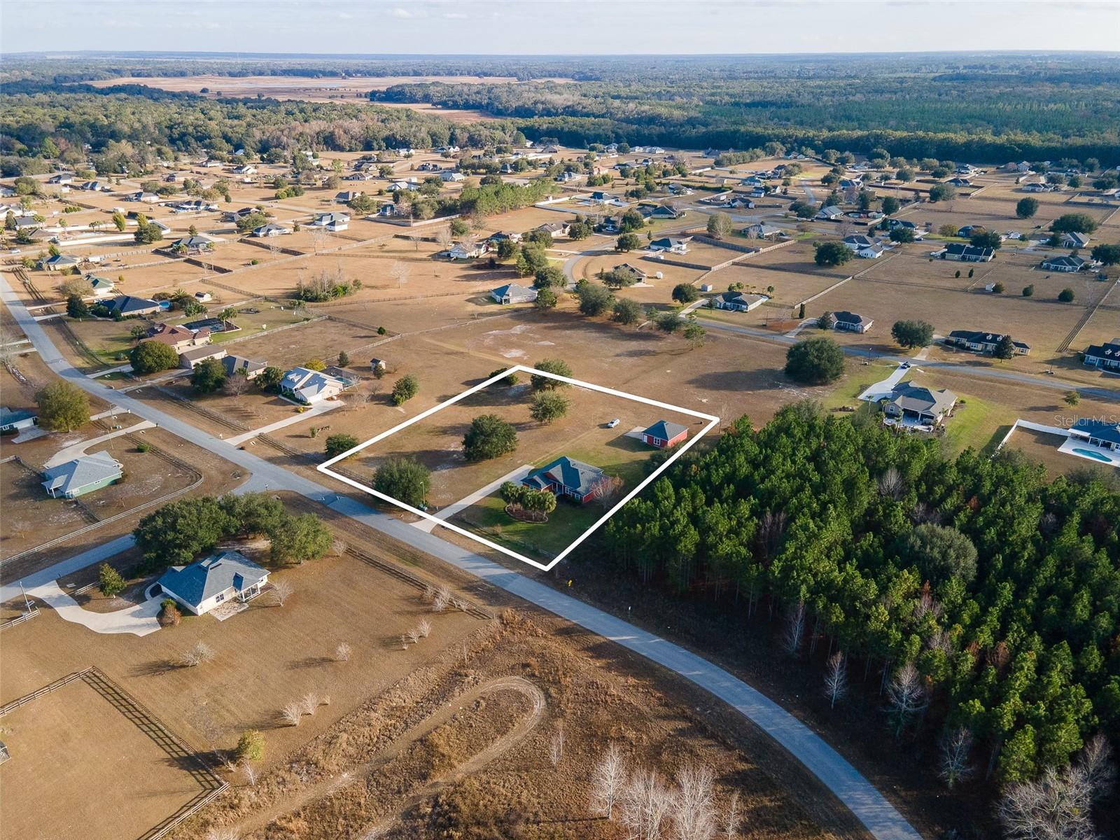 Image 5 of 40 For 10215 98 Th Avenue