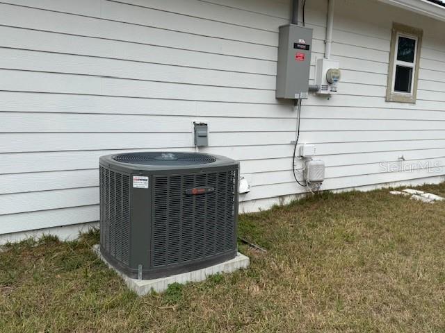 Image 17 of 17 For 553 42nd Street