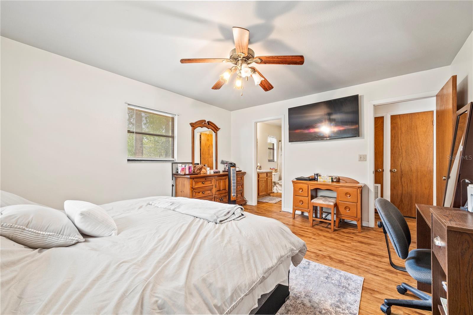 Image 16 of 35 For 4113 288th Terrace