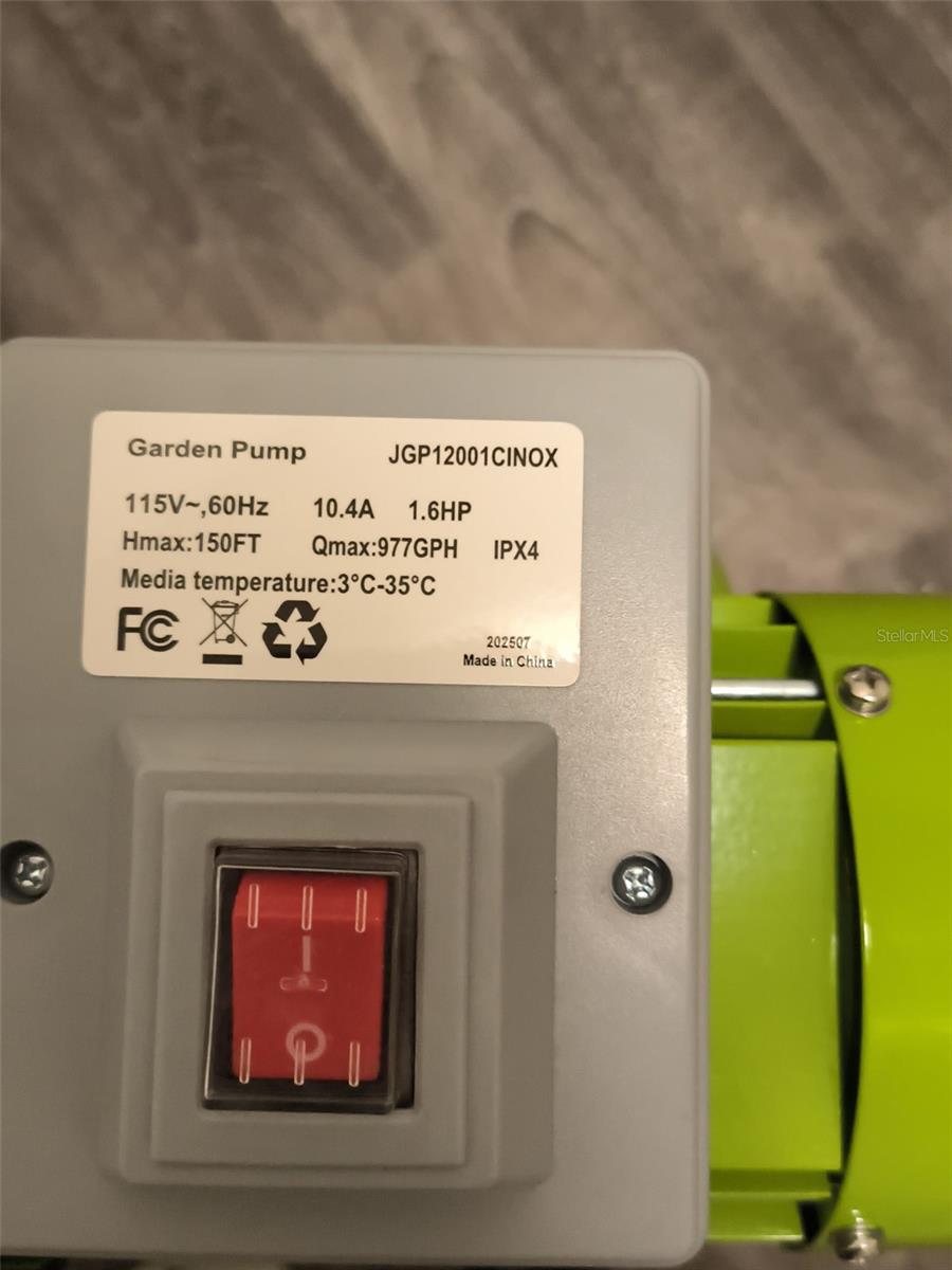 Image 11 of 17 For 00 929th Street