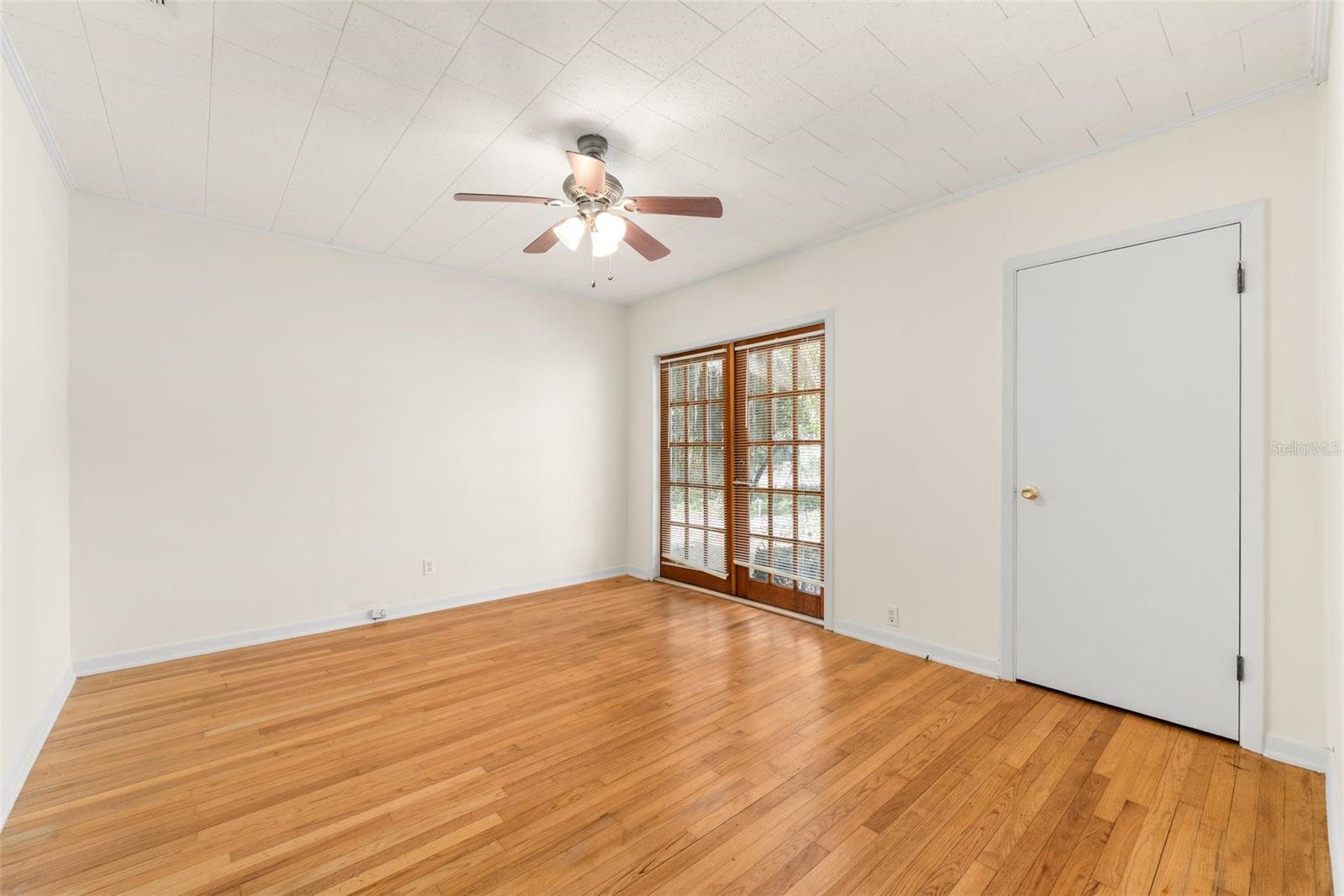 Image 18 of 52 For 19651 50th Street