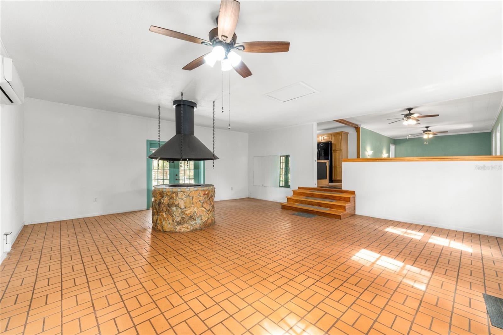 Image 23 of 52 For 19651 50th Street