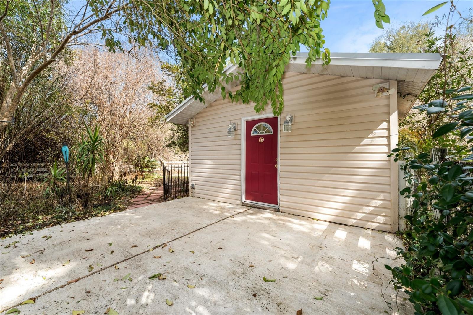 Image 31 of 52 For 19651 50th Street