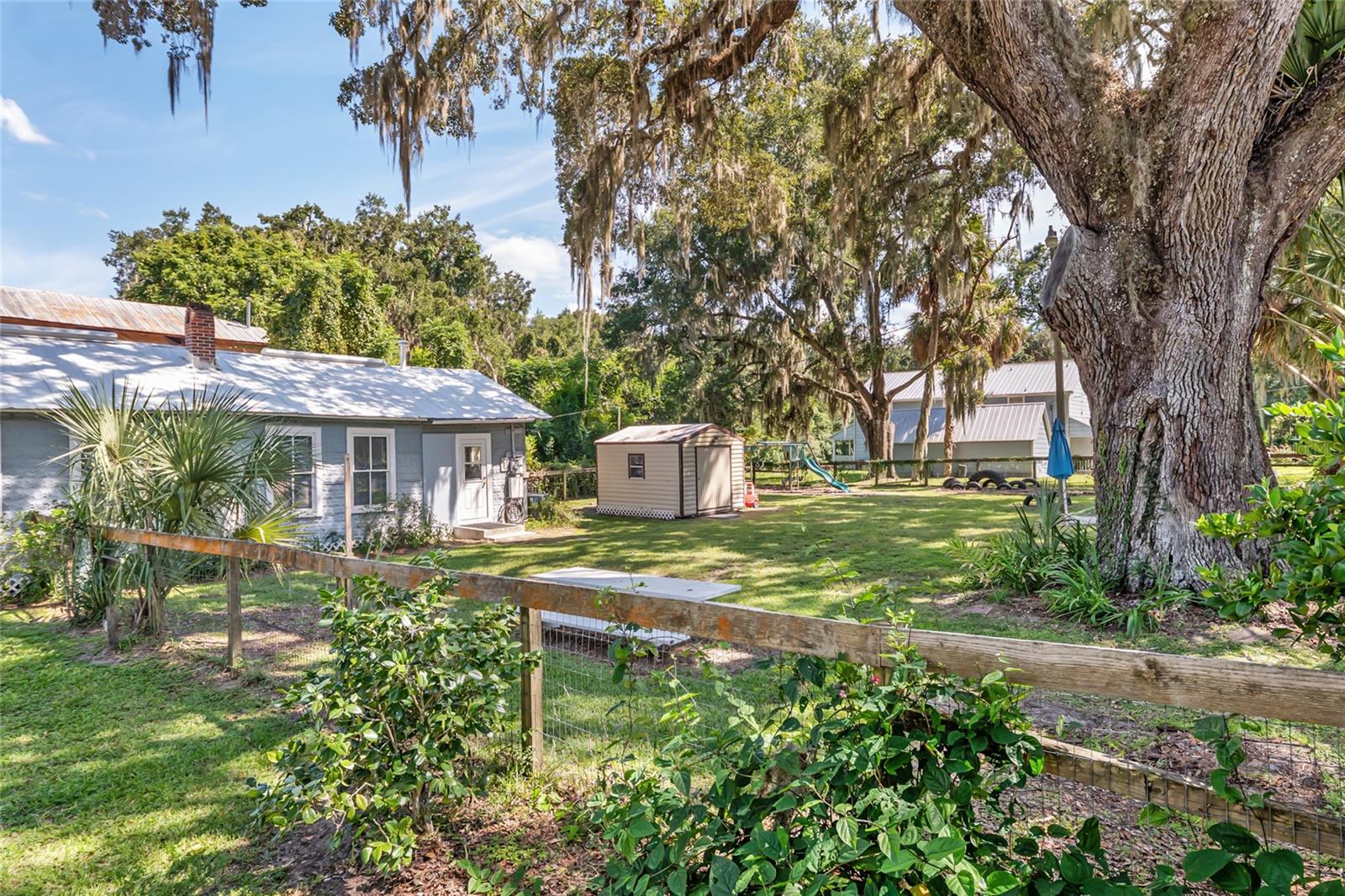 Image 14 of 64 For 5610 Avenue G