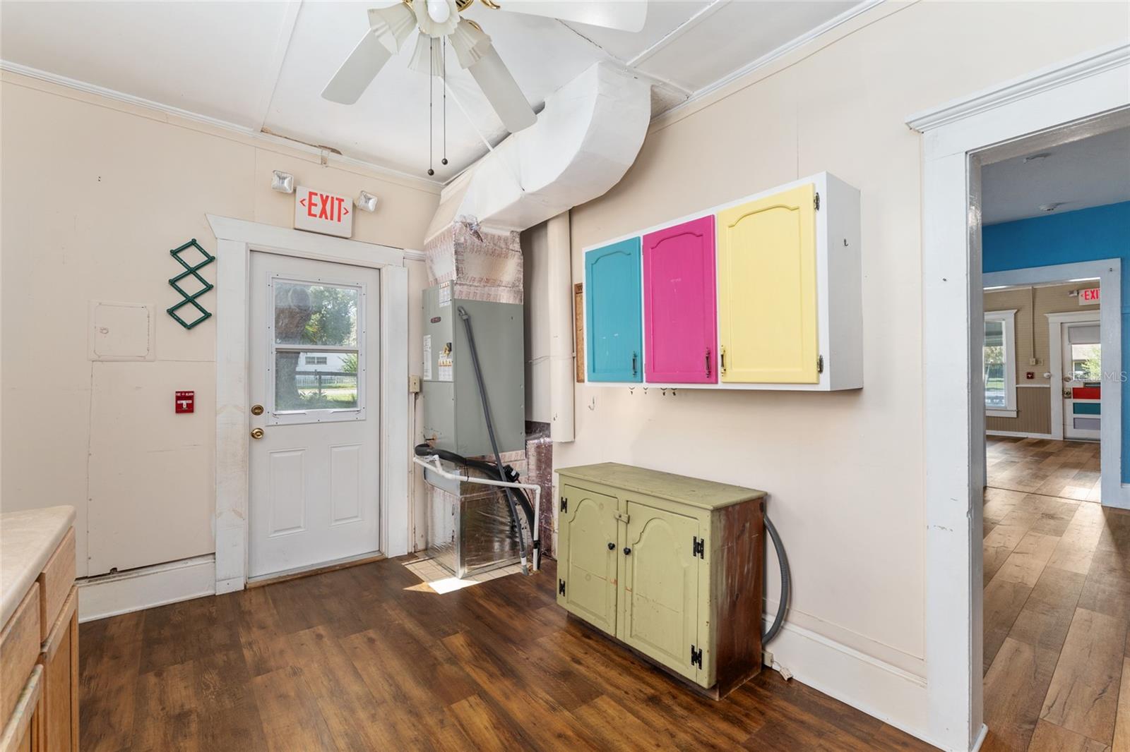 Image 34 of 64 For 5610 Avenue G