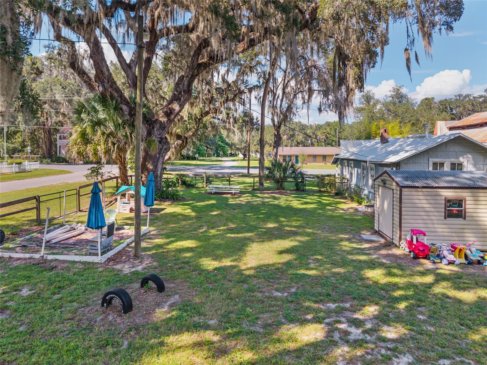 Image 57 of 64 For 5610 Avenue G