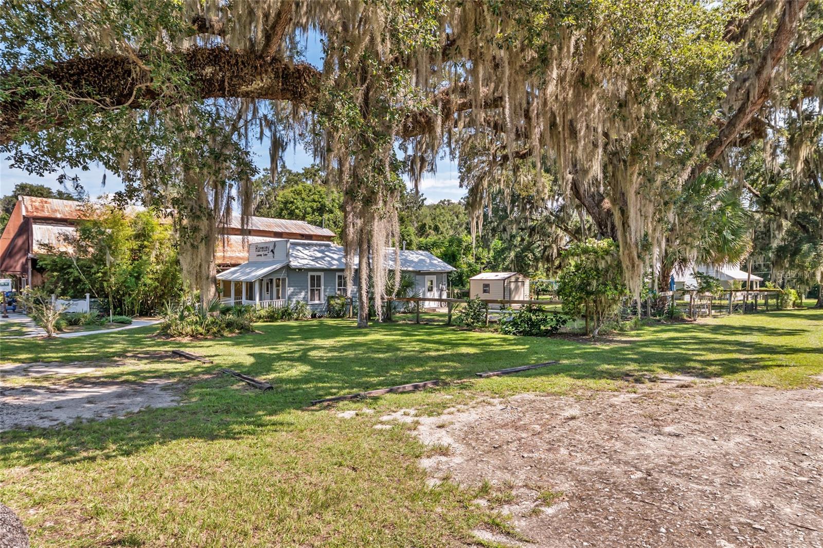 Image 9 of 64 For 5610 Avenue G