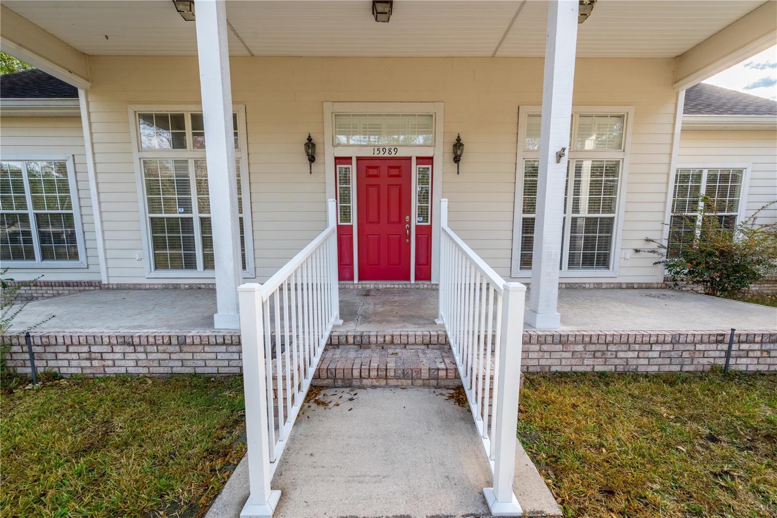 Image 11 of 87 For 15989 15 Place