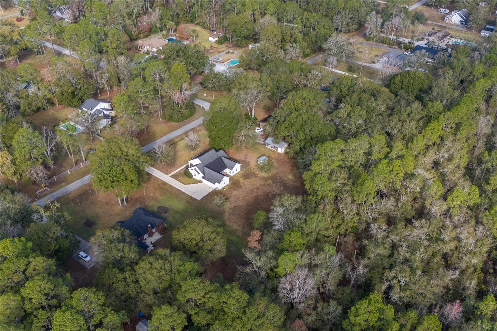 Image 34 of 87 For 15989 15 Place