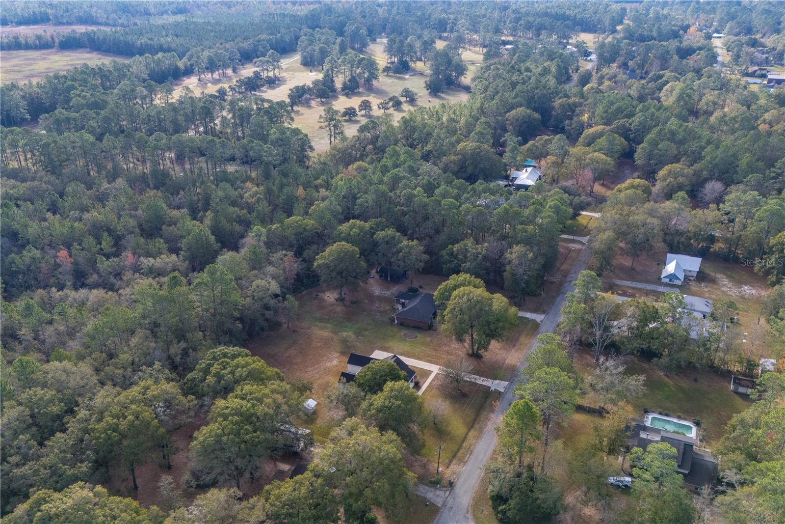 Image 41 of 87 For 15989 15 Place