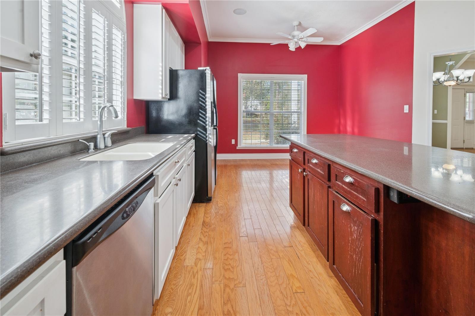 Image 57 of 87 For 15989 15 Place