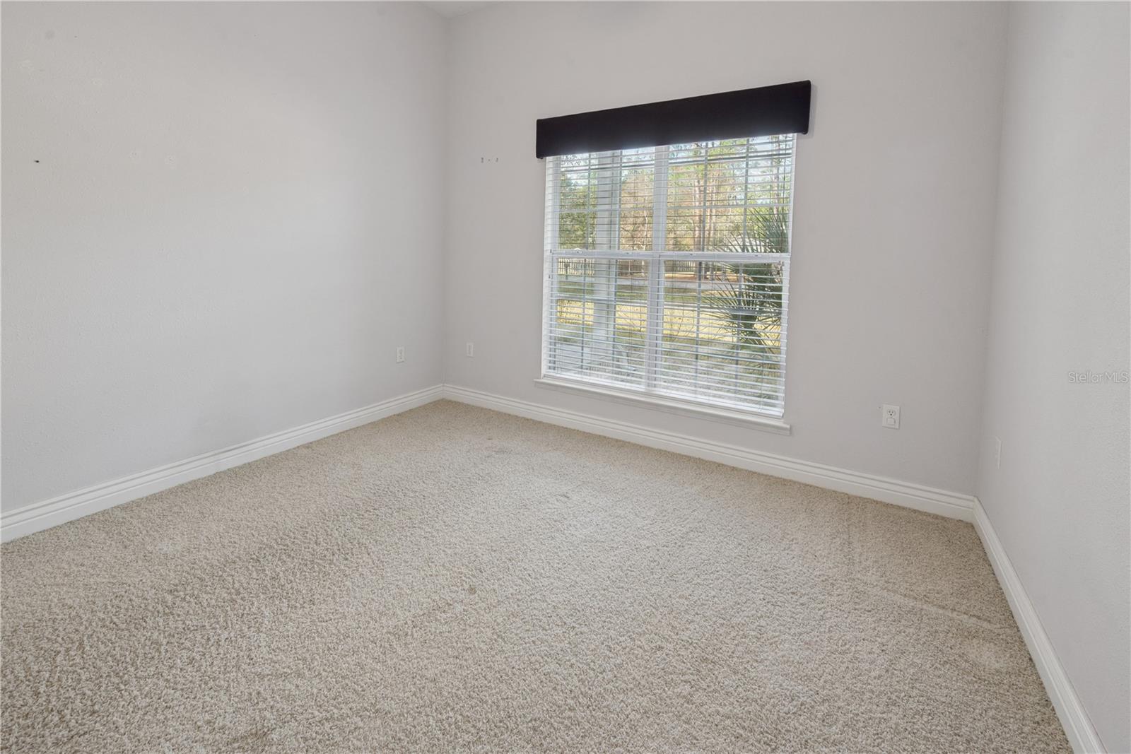 Image 75 of 87 For 15989 15 Place