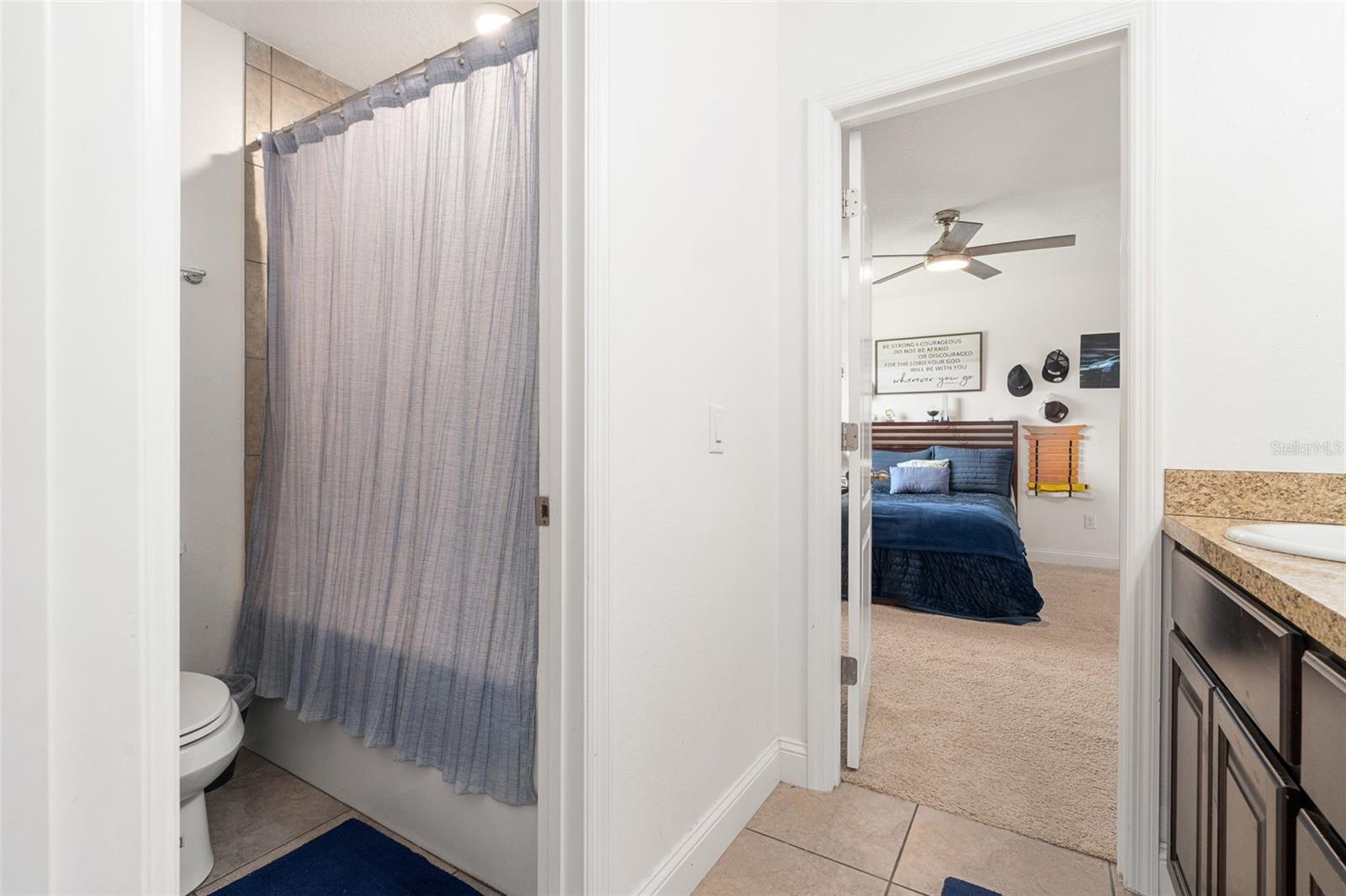 Image 37 of 53 For 5419 215 Terrace