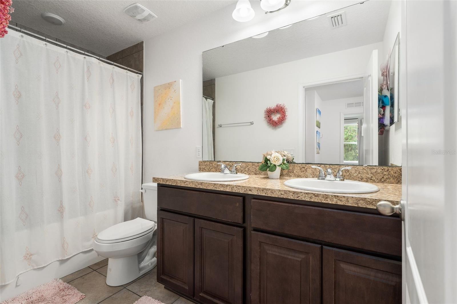 Image 40 of 53 For 5419 215 Terrace