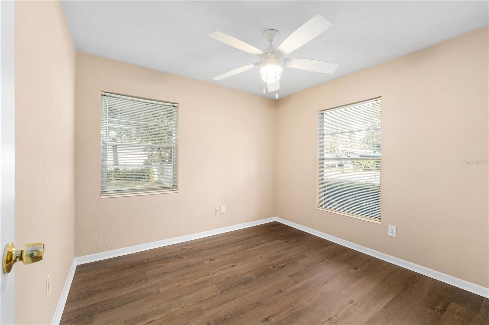 Image 14 of 31 For 2903 62nd Avenue