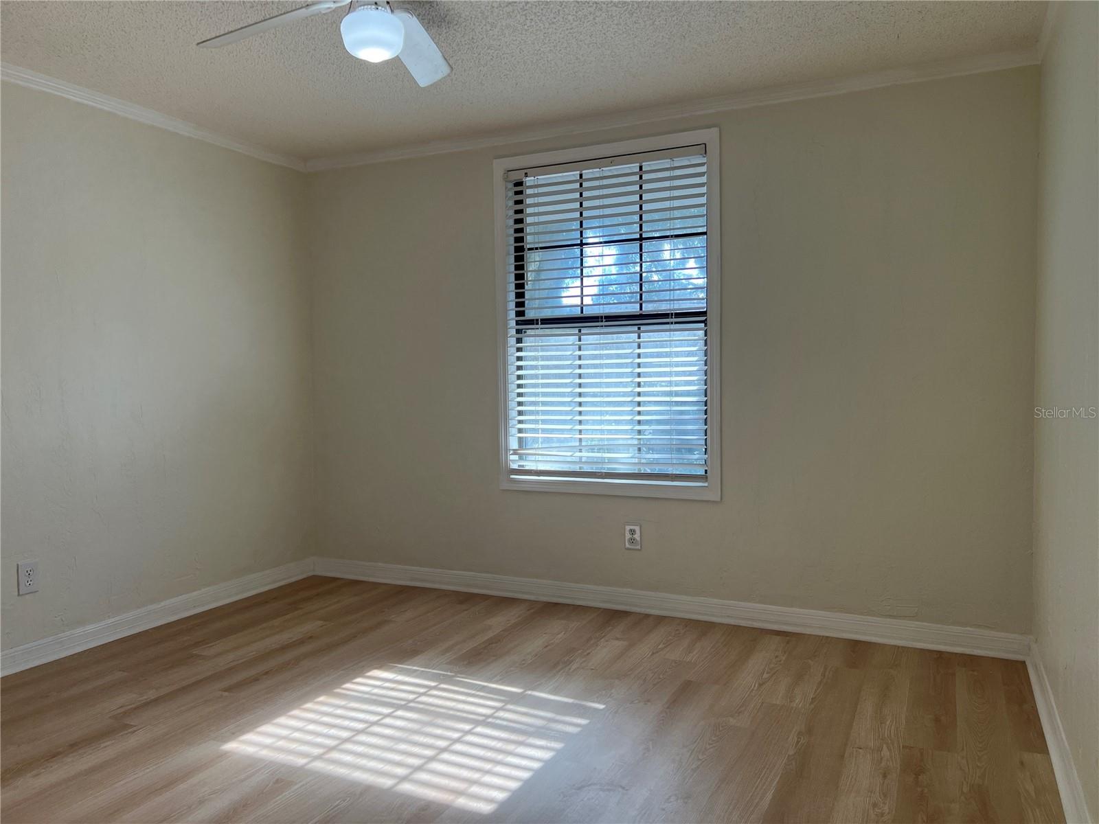 Image 12 of 20 For 2490 14th Drive 40