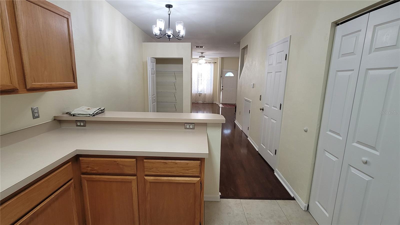 Image 7 of 18 For 4415 34th Street 507