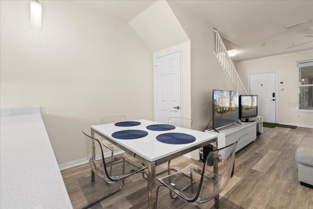 Image 18 of 42 For 621 10th Street 204