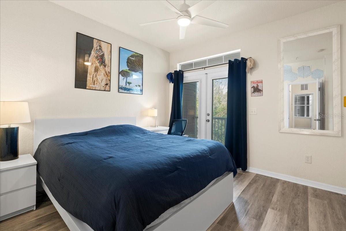 Image 21 of 42 For 621 10th Street 204