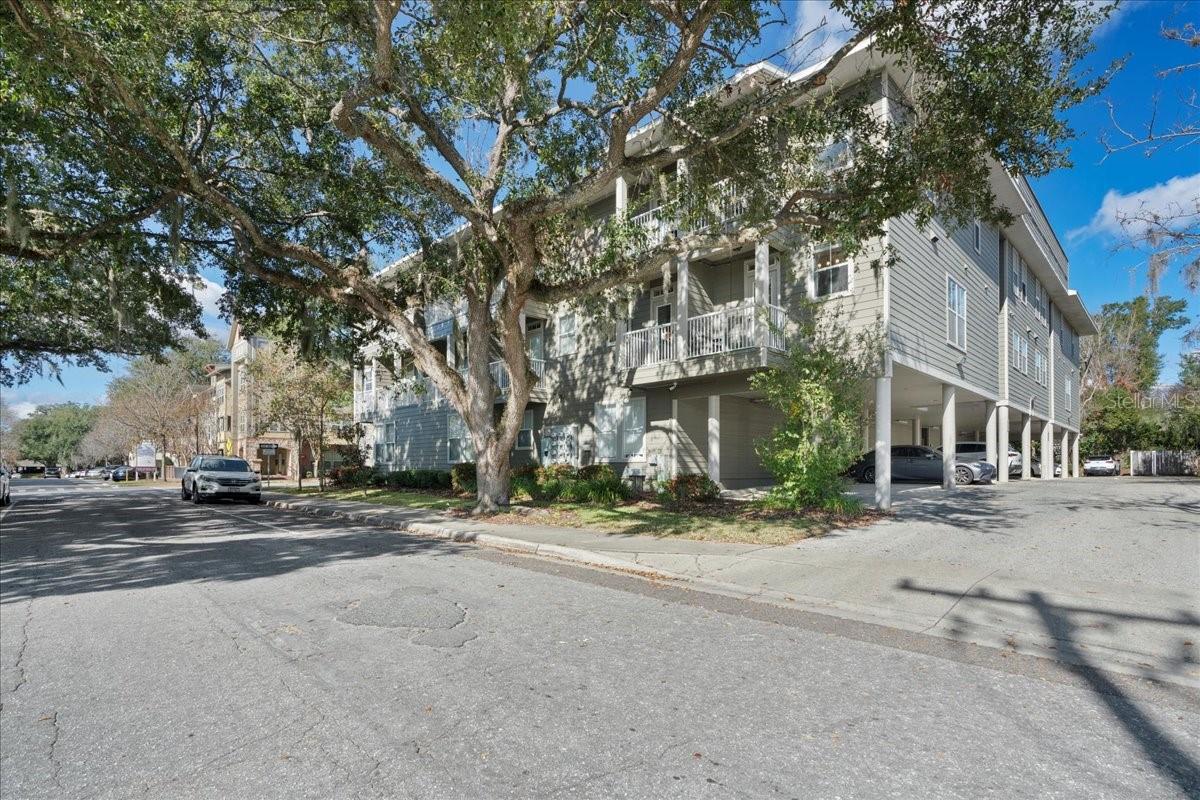 Image 39 of 42 For 621 10th Street 204