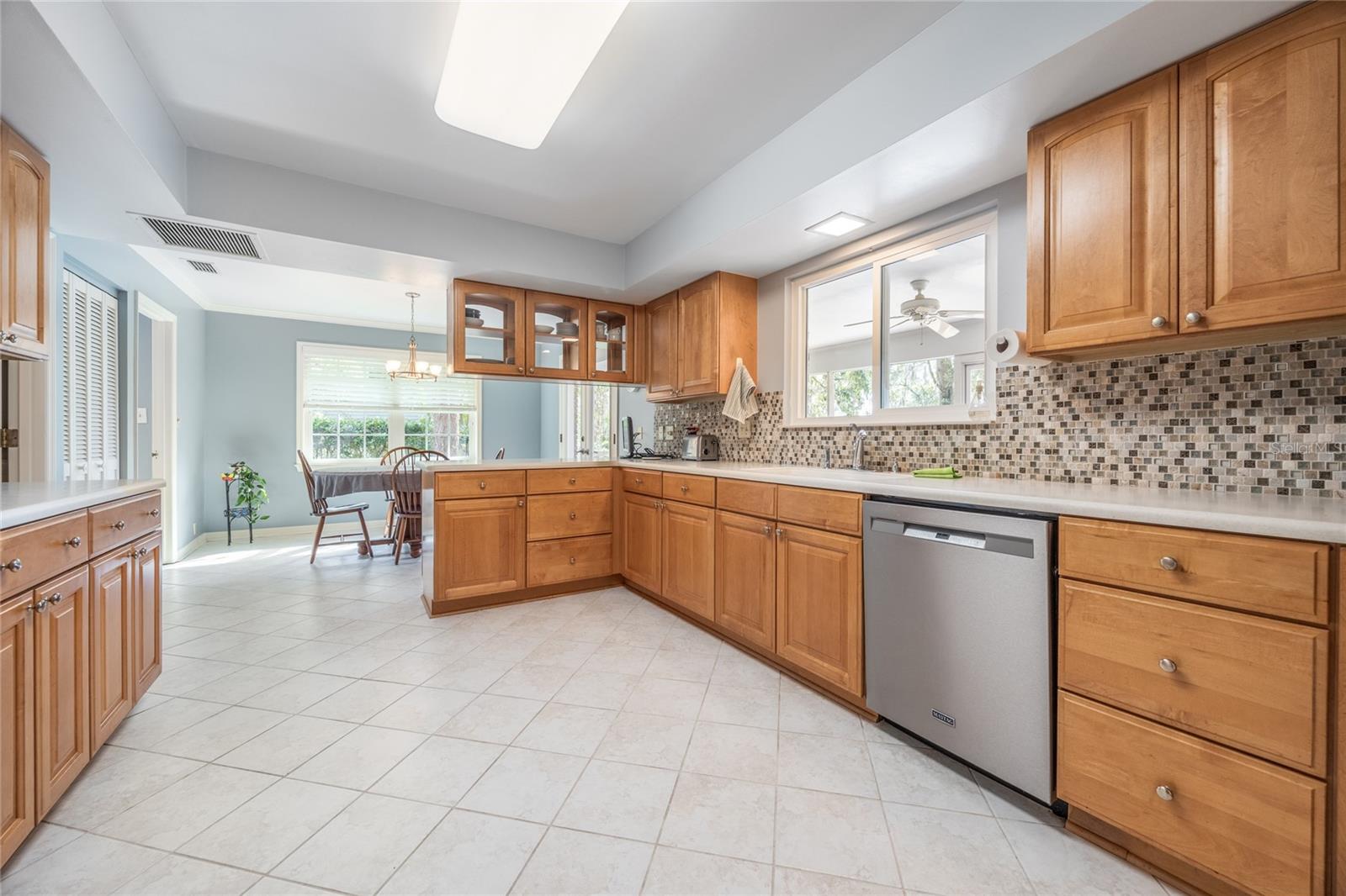 Image 14 of 54 For 5808 35th Way