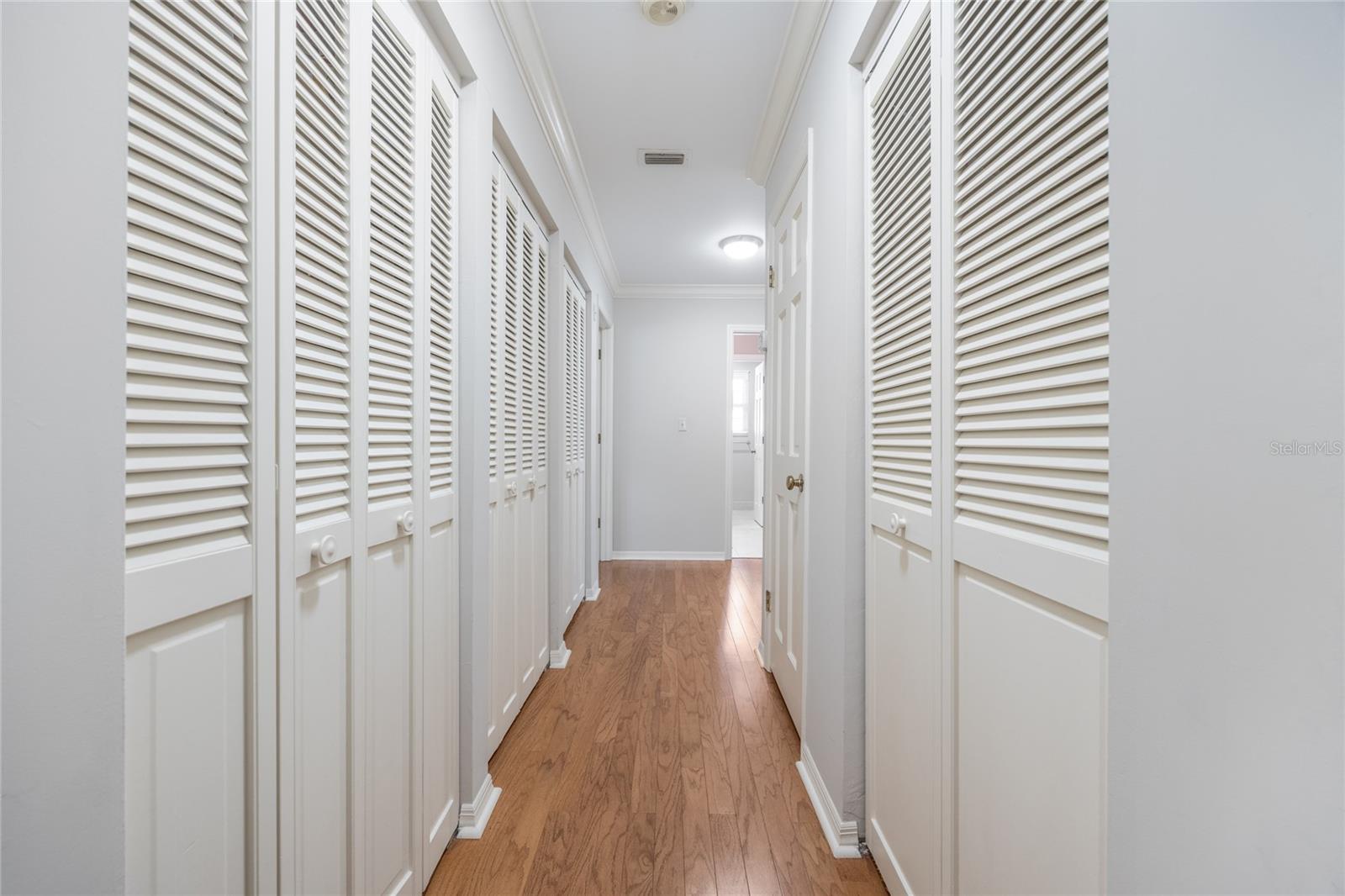 Image 21 of 54 For 5808 35th Way