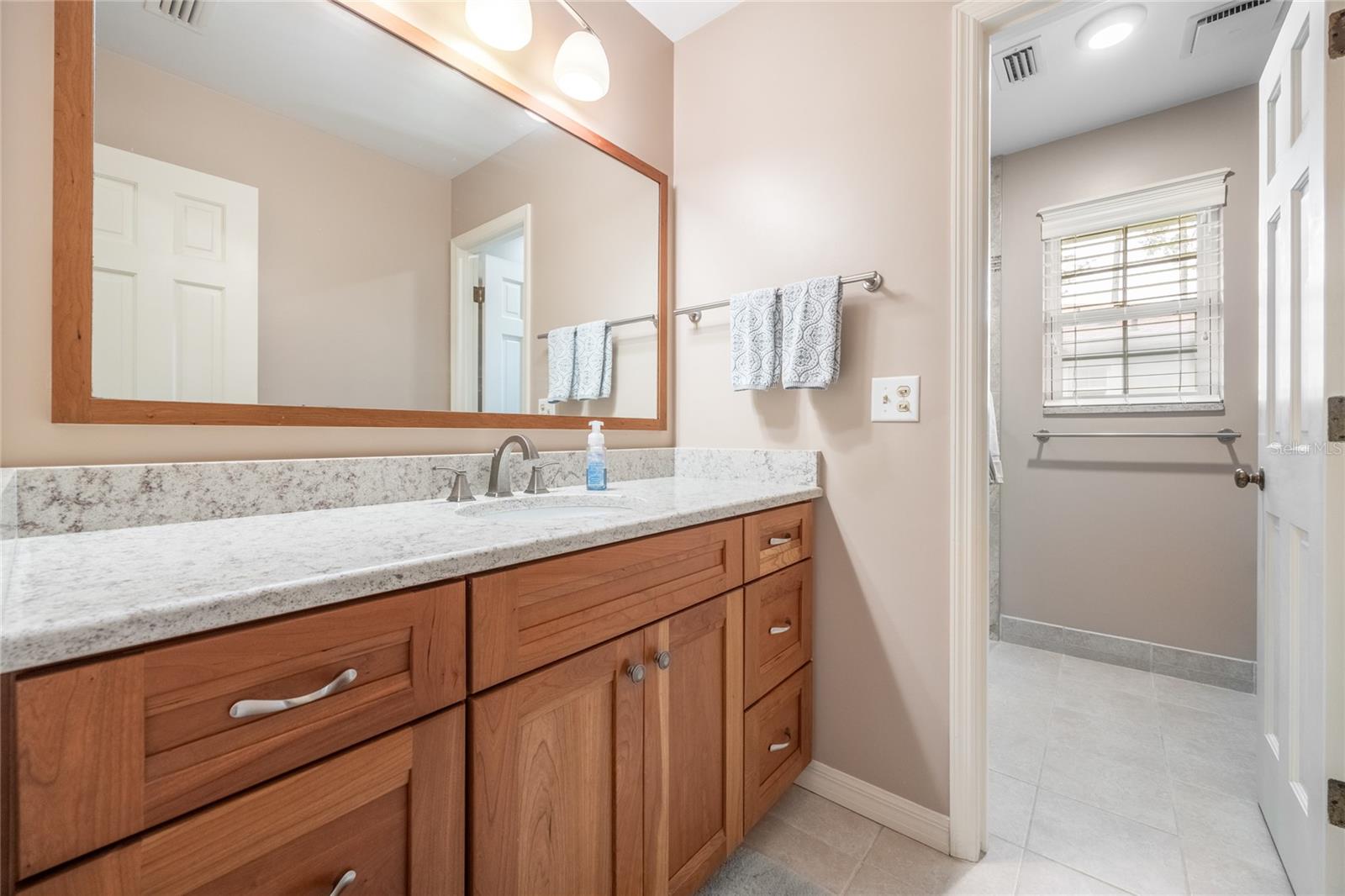 Image 33 of 54 For 5808 35th Way