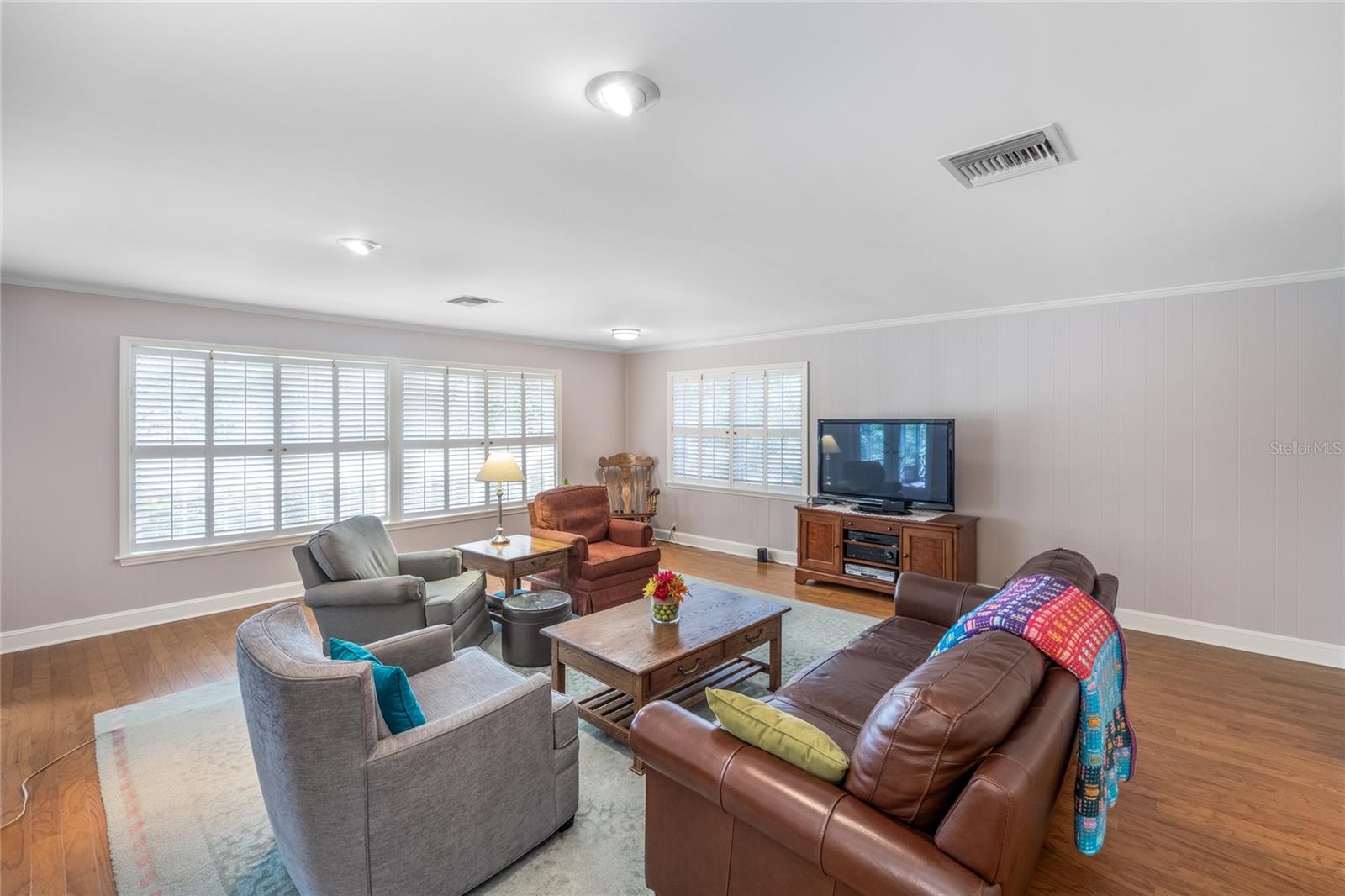 Image 6 of 54 For 5808 35th Way