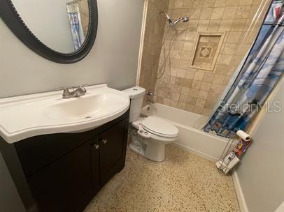 Image 8 of 9 For 2111 55th Street