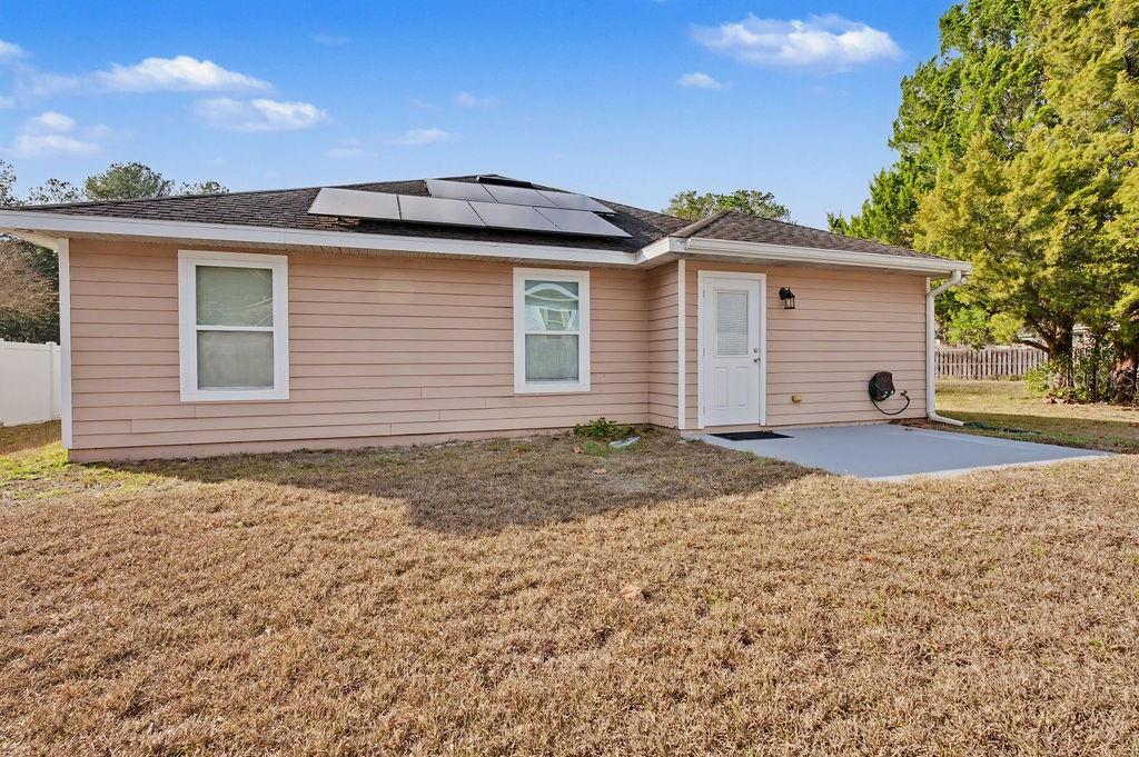 Image 30 of 32 For 15705 136 Terrace