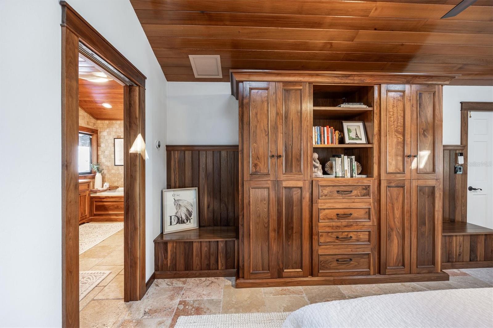 Image 14 of 100 For 12603 204 Terrace