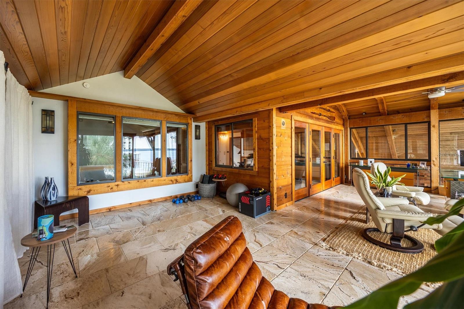 Image 25 of 100 For 12603 204 Terrace