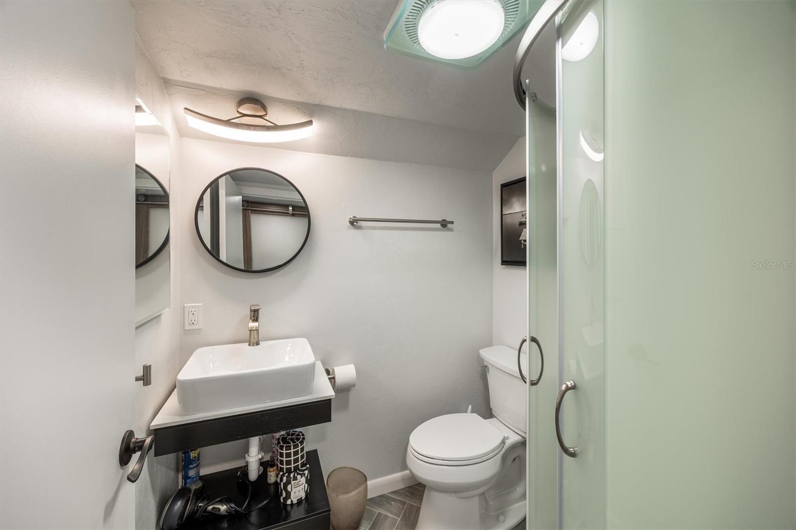 Image 64 of 100 For 12603 204 Terrace