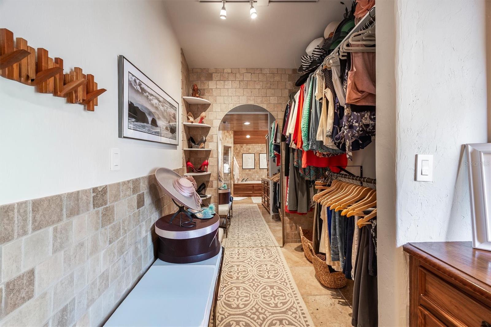 Image 98 of 100 For 12603 204 Terrace