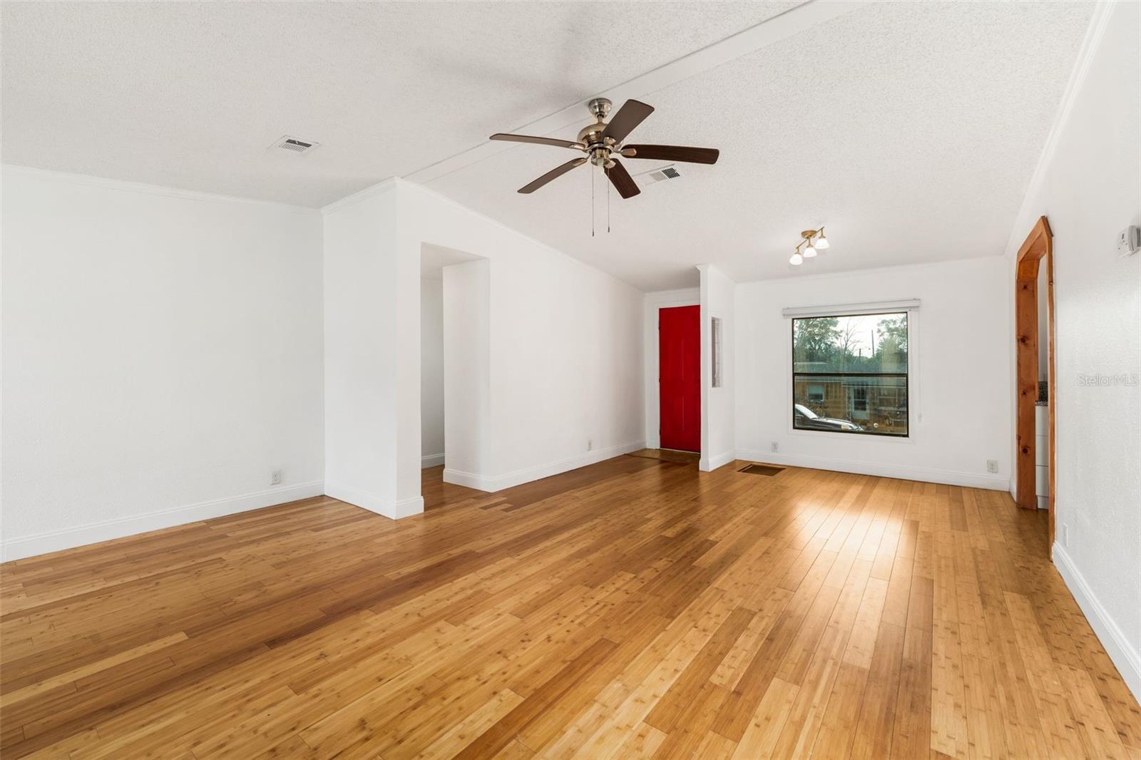 Image 12 of 29 For 14114 154th Place