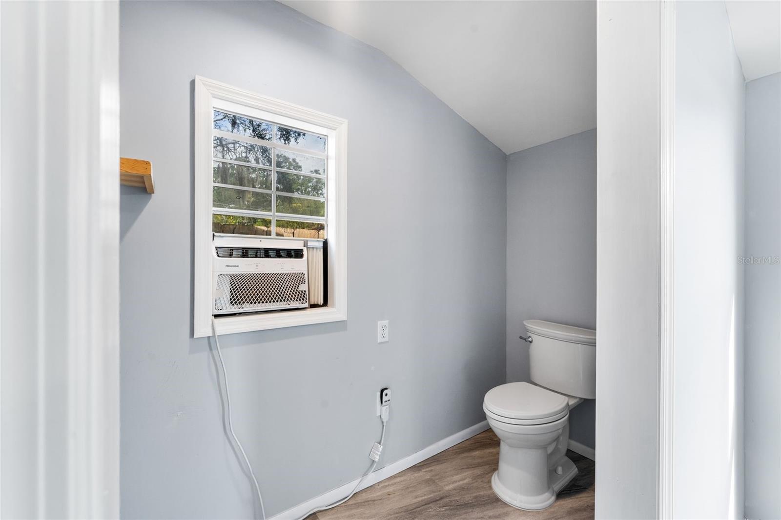 Image 23 of 29 For 14114 154th Place