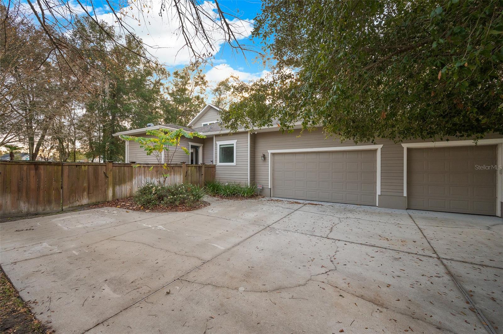 Image 77 of 80 For 767 137th Way