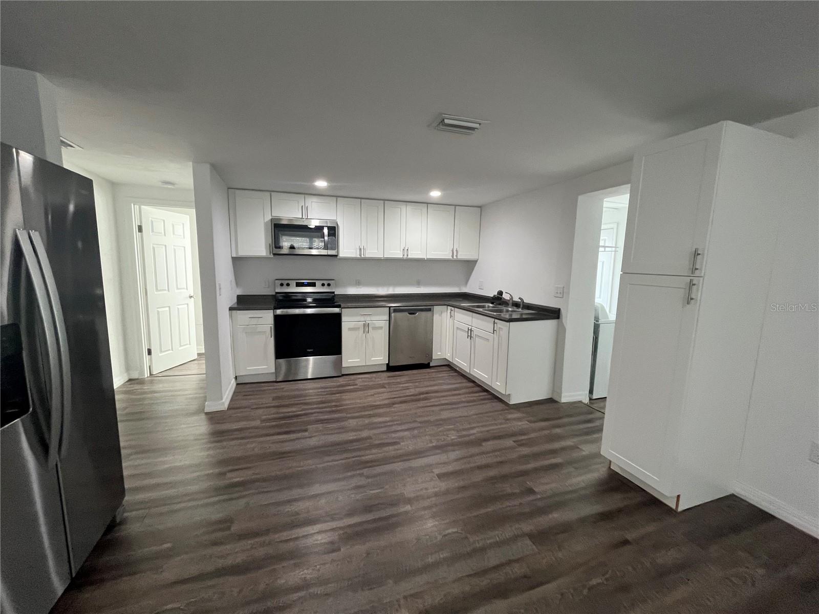 Image 3 of 10 For 1222 10th Street