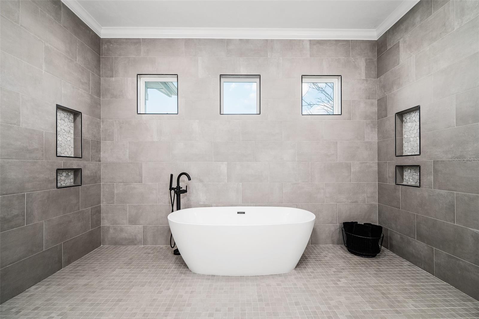 Image 27 of 43 For 1068 120th Drive