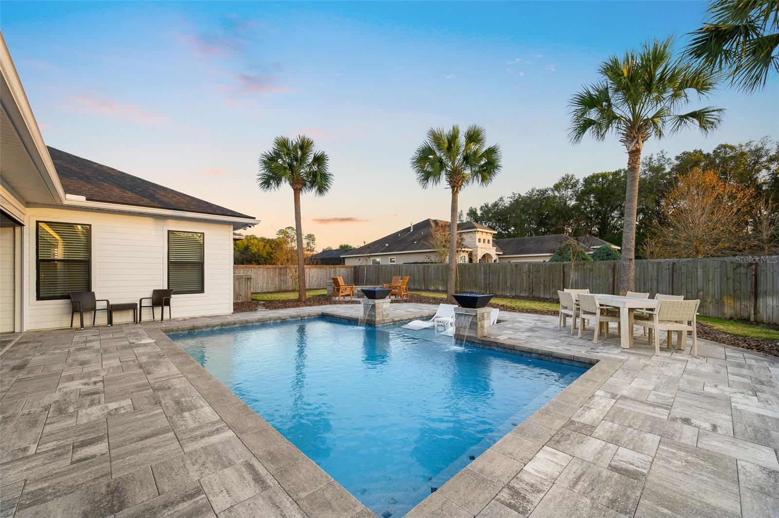 Image 17 of 51 For 12059 12th Lane