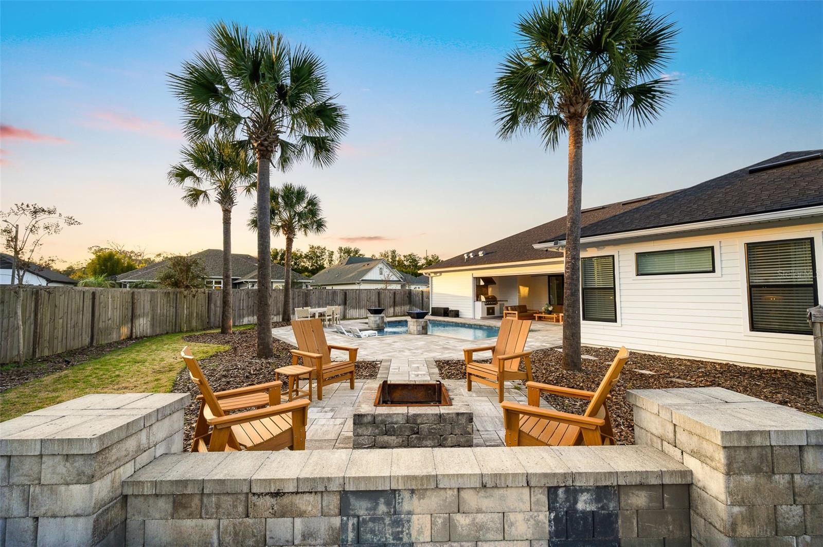 Image 18 of 51 For 12059 12th Lane