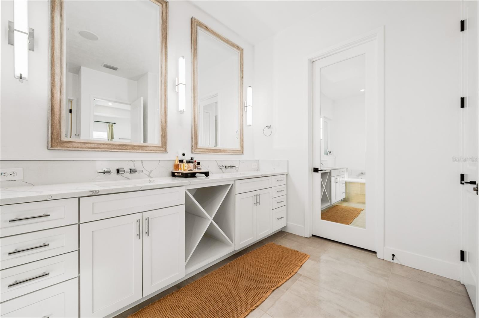 Image 35 of 51 For 12059 12th Lane