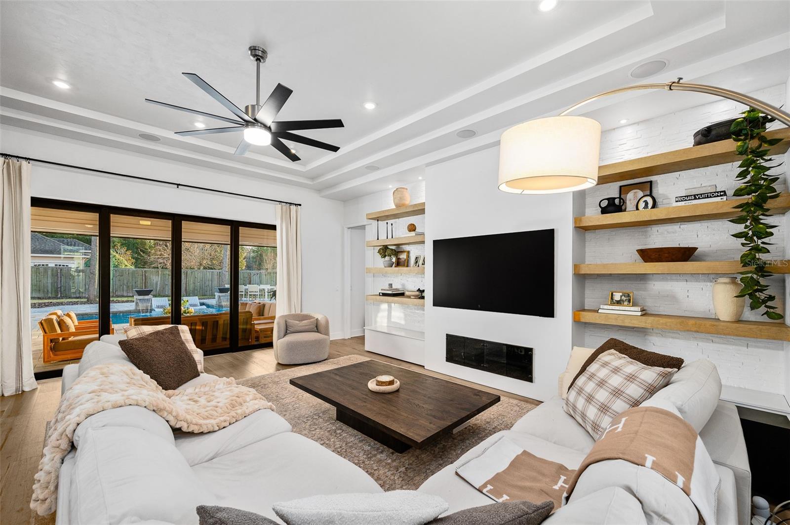 Image 6 of 51 For 12059 12th Lane