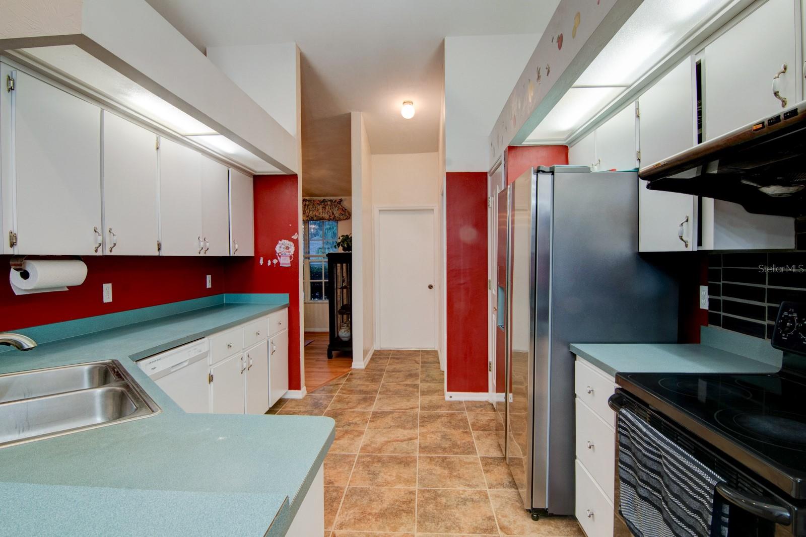 Image 10 of 28 For 10428 13th Avenue