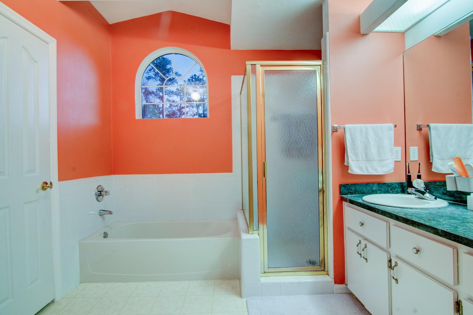 Image 20 of 28 For 10428 13th Avenue