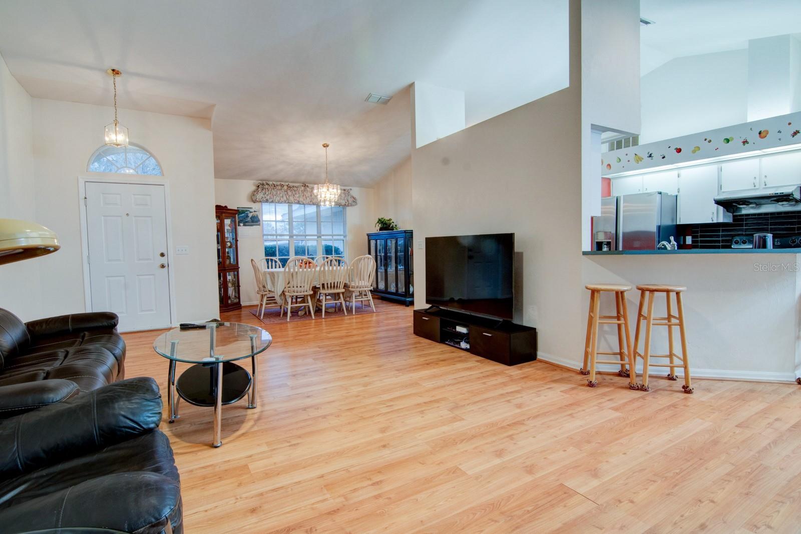 Image 6 of 28 For 10428 13th Avenue