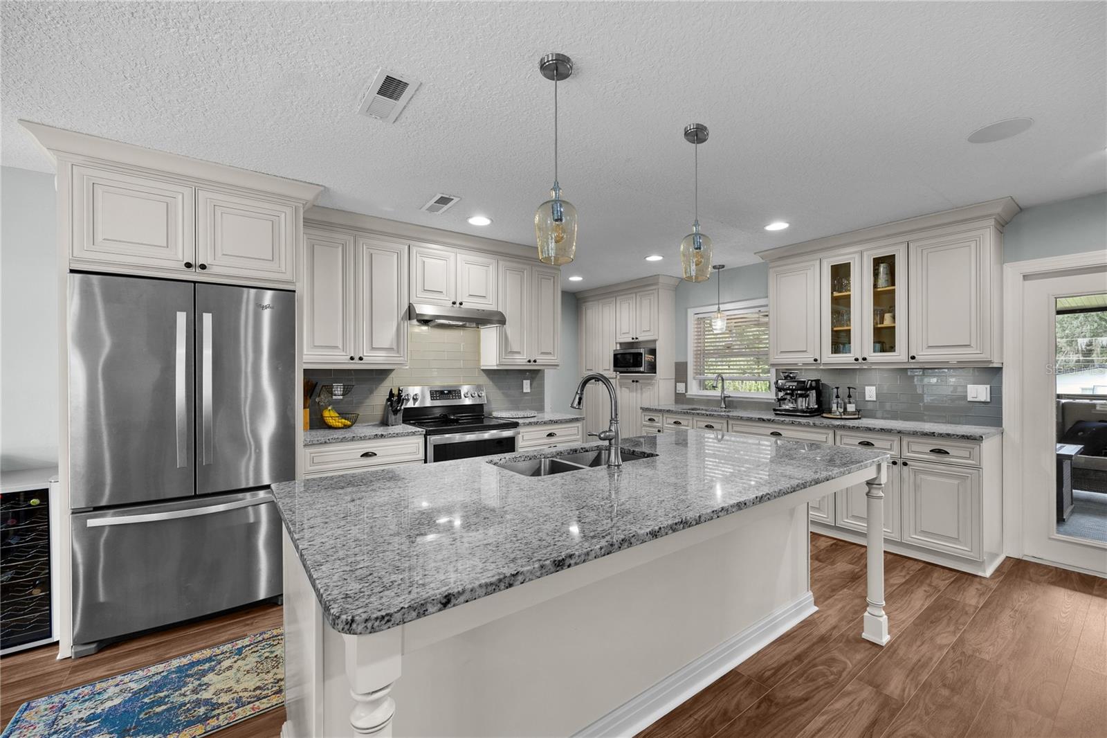 Image 17 of 43 For 2026 19th Lane