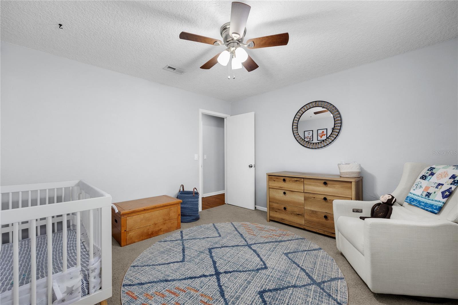 Image 27 of 43 For 2026 19th Lane