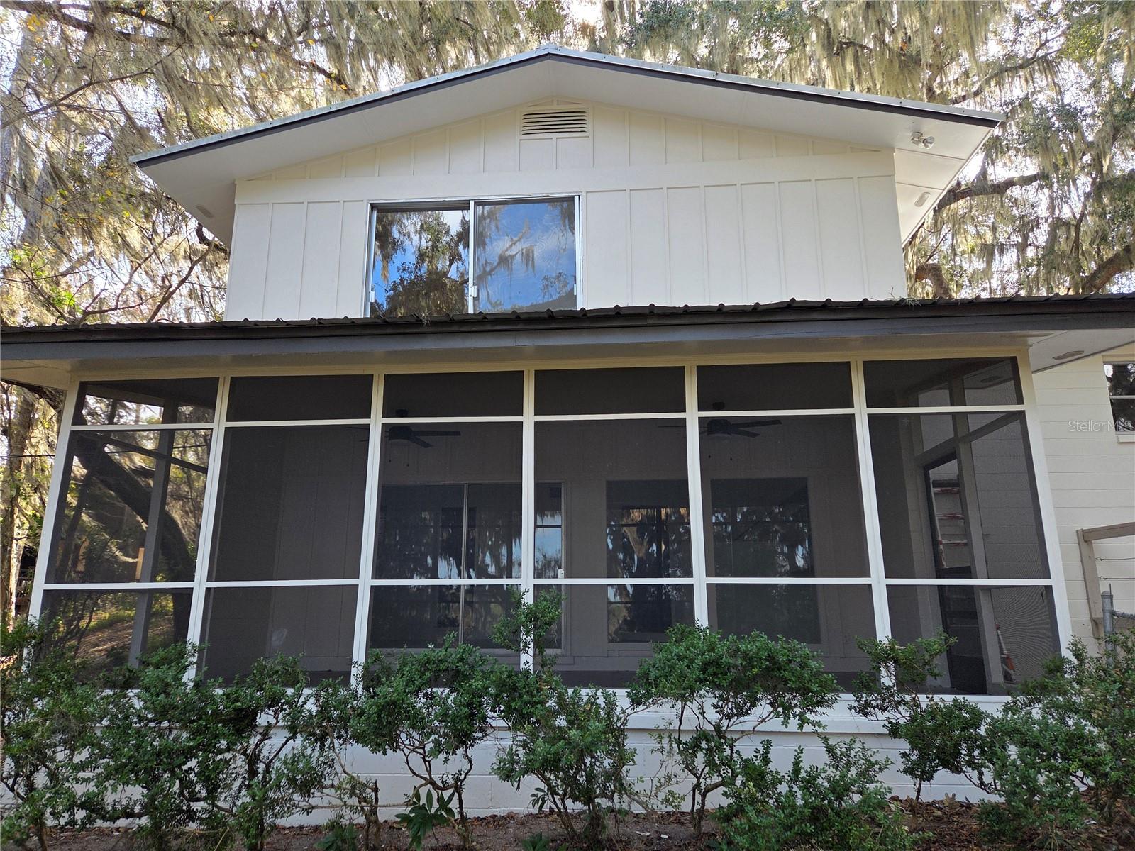 Image 12 of 58 For 2901 4th Court